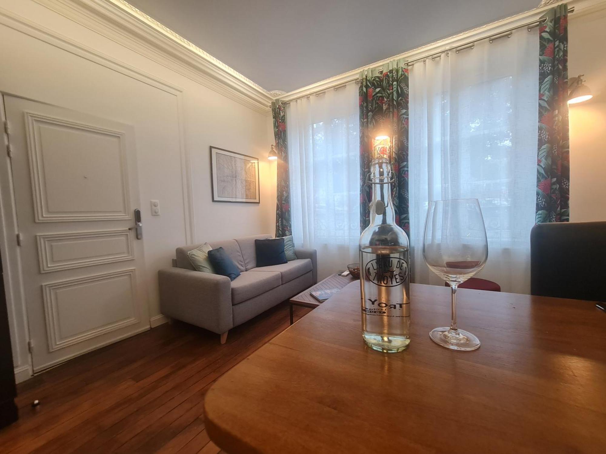 La Maison V.H., Appartements D'Hotes Труа Екстер'єр фото